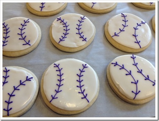 Softball Cookies 1
