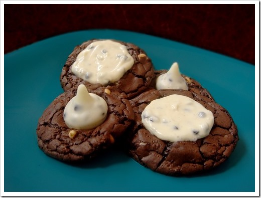 Cookies and Cream Brownie Bites 3
