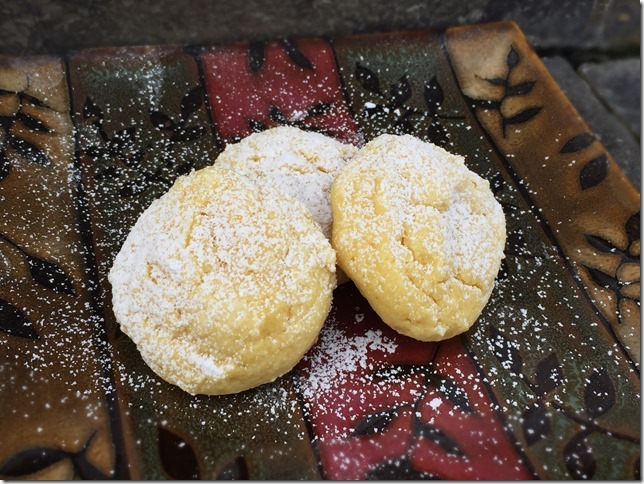 Lemon-Cake-Mix-Cookies_thumb2