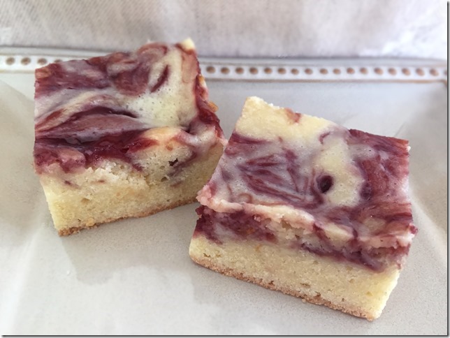 Raspberry-Cheesecake-Blondies_thumb1
