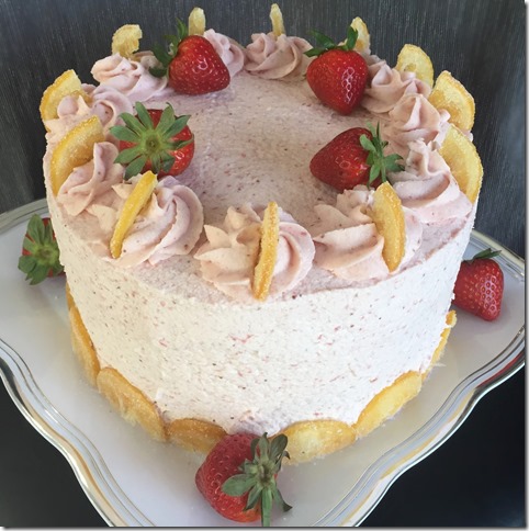 Strawberry Lemonade Cake 1