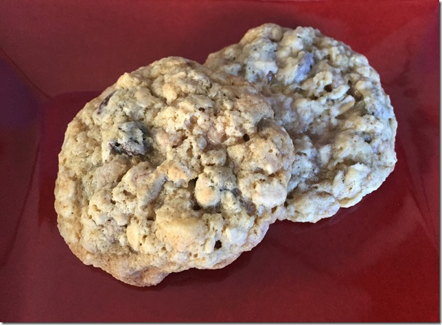 Oatmeal Toffee Macadamia Nut Chocolate Chip Cookies 3
