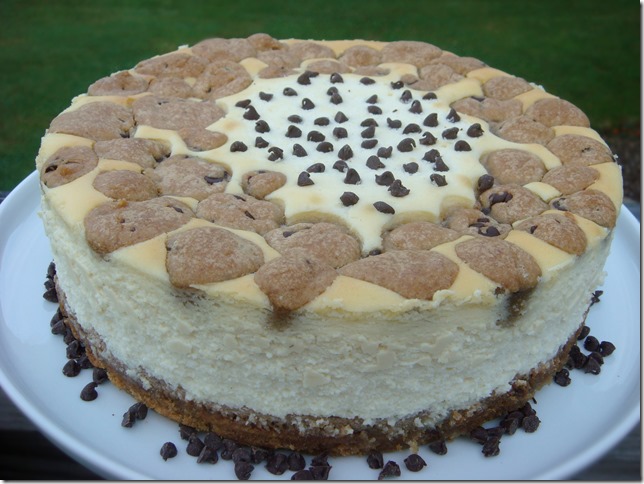 Chocolate Chip Cookiedough Cheesecake 1