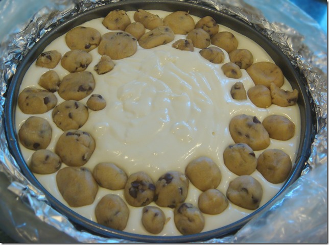 Chocolate Chip Cookiedough Cheesecake 2