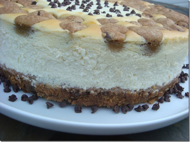 Chocolate Chip Cookiedough Cheesecake 3