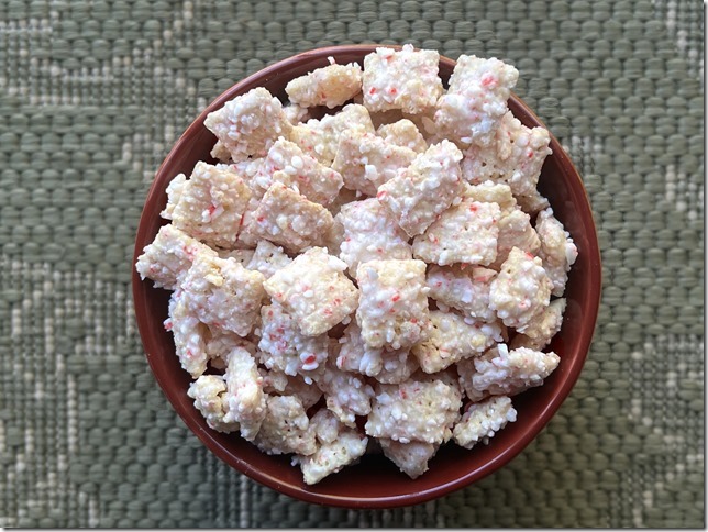 Peppermint Bark Reindeer Chow[6]