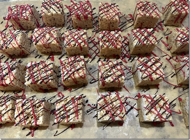 Christmas Salted Caramel Rice Krispies Treats